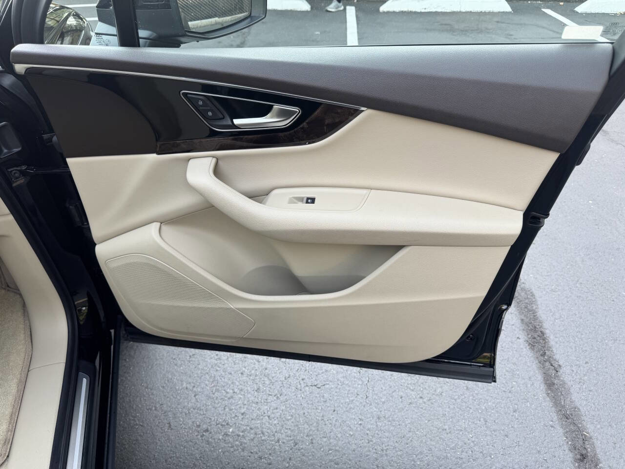 Used 2019 Audi Q7 3.0T Premium image 18