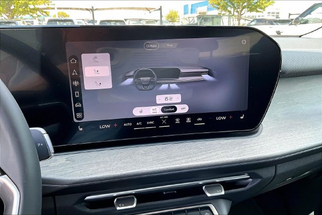 New 2026 Audi Q3 quattro 2.0T AWD/4WD image 24