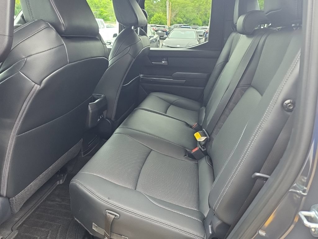 Used 2024 Toyota Tacoma TRD Sport AWD/4WD image 13