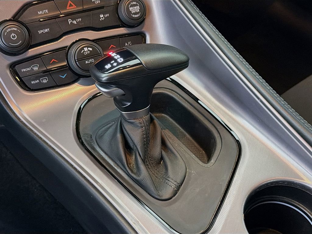 Used 2023 Dodge Challenger R/T w/ Blacktop Package image 20