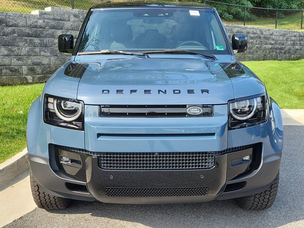 Used 2026 Land Rover Defender 110 S AWD/4WD image 8