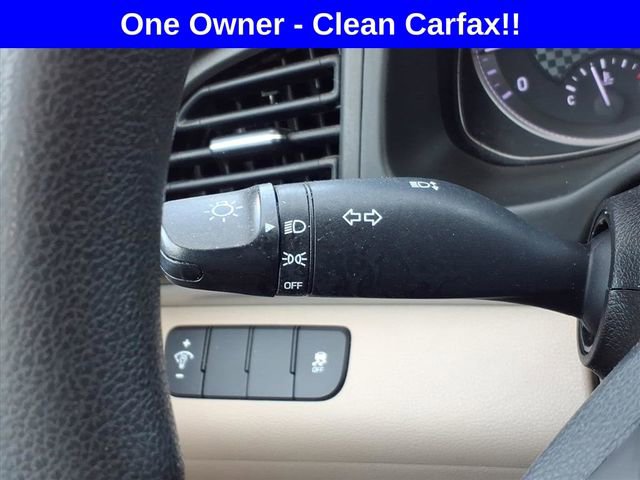 Used 2019 Hyundai Elantra SE image 23