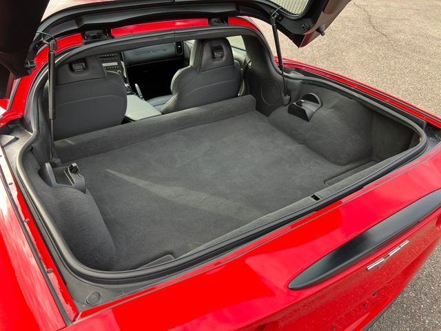 Used 2013 Chevrolet Corvette Coupe w/ Battery Protection Package image 33