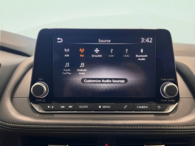 Used 2025 Nissan Rogue SV AWD/4WD image 22