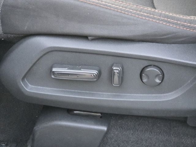 Used 2023 Honda Pilot Sport image 16