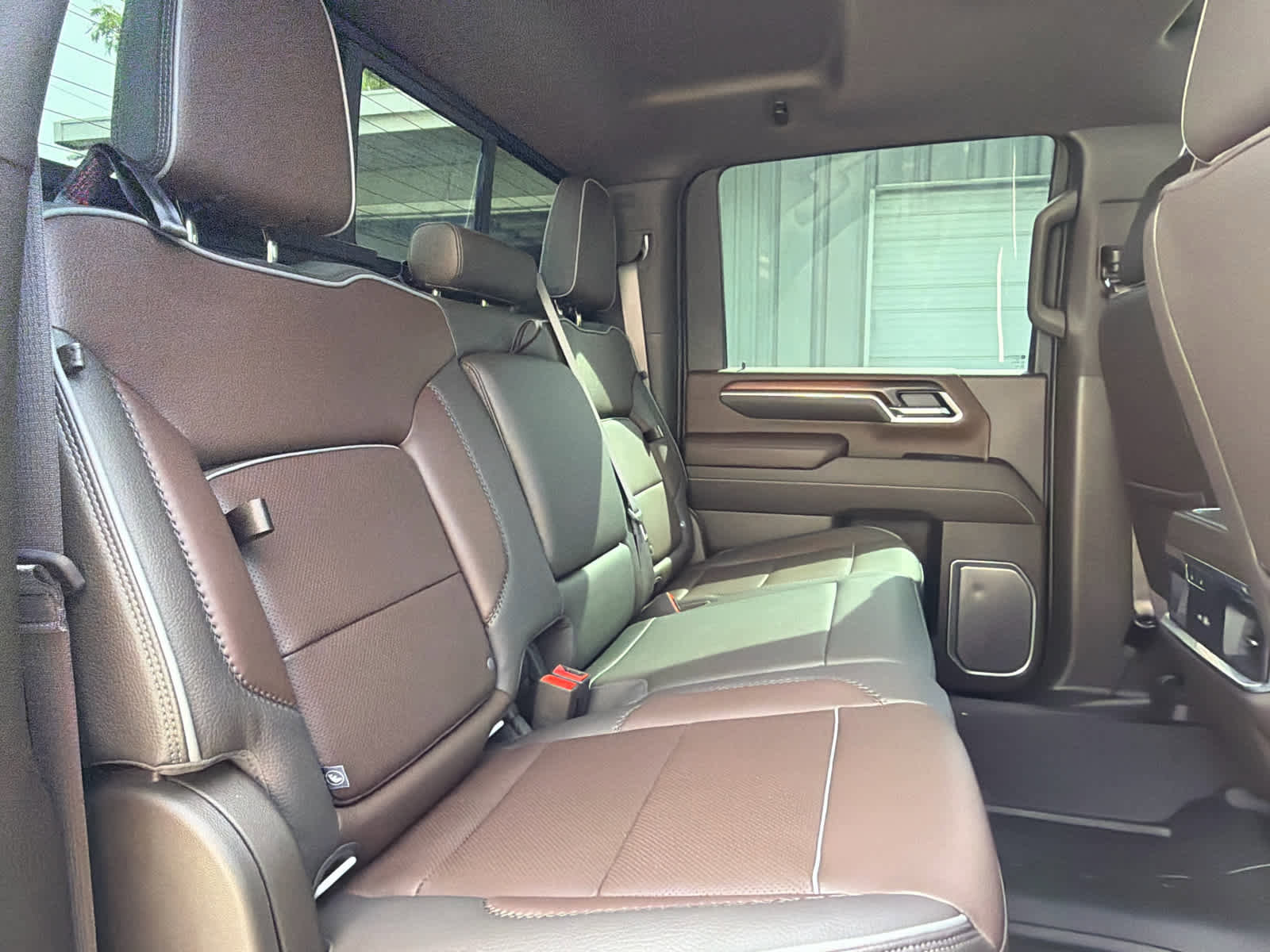 Used 2025 GMC Sierra 3500 Denali w/ Denali Reserve Package AWD/4WD image 36