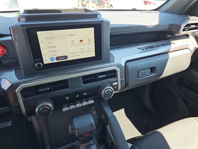 Used 2025 Toyota Tacoma TRD Off-Road image 11