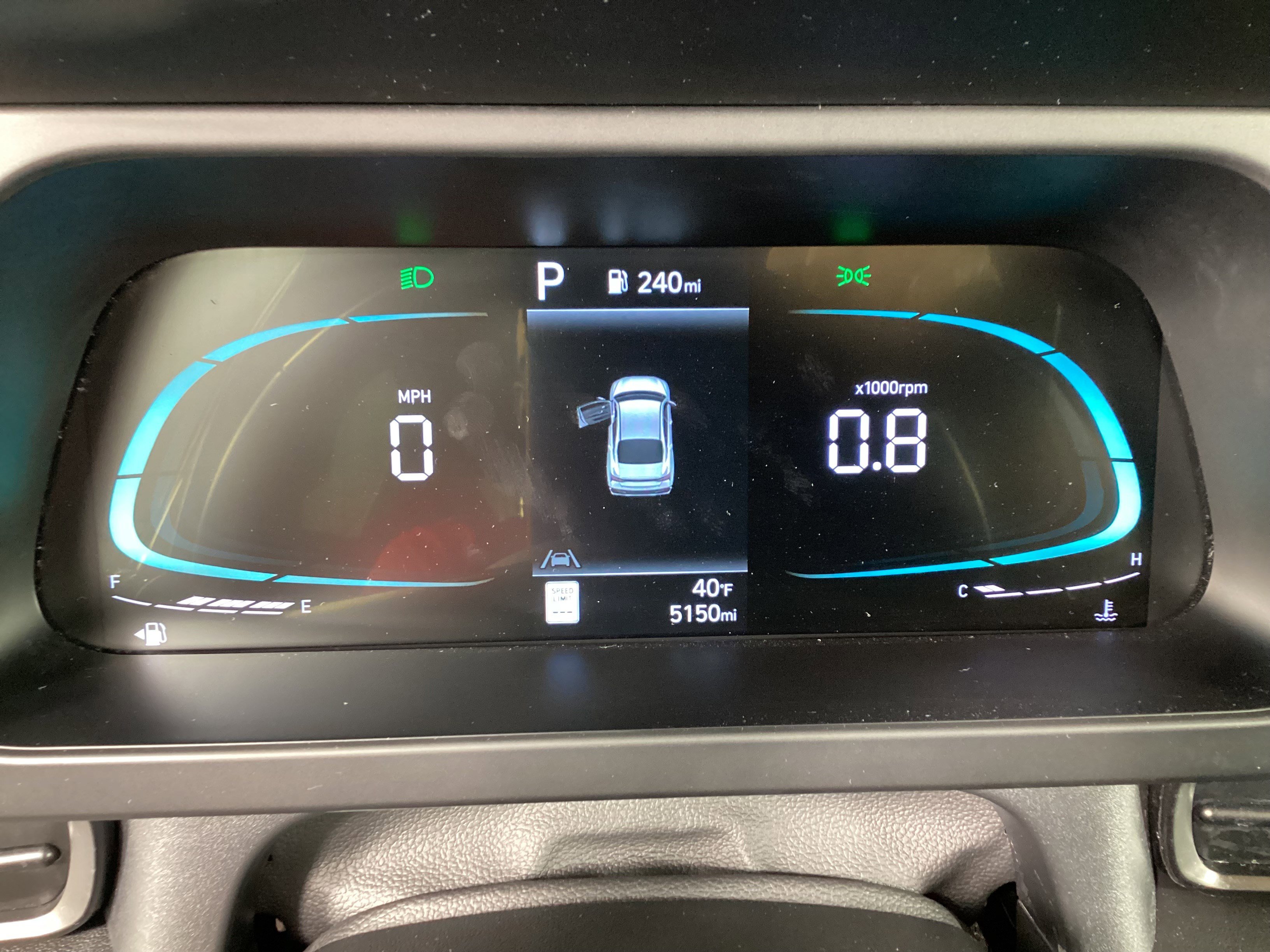 Certified 2025 Hyundai Elantra Sport image 17