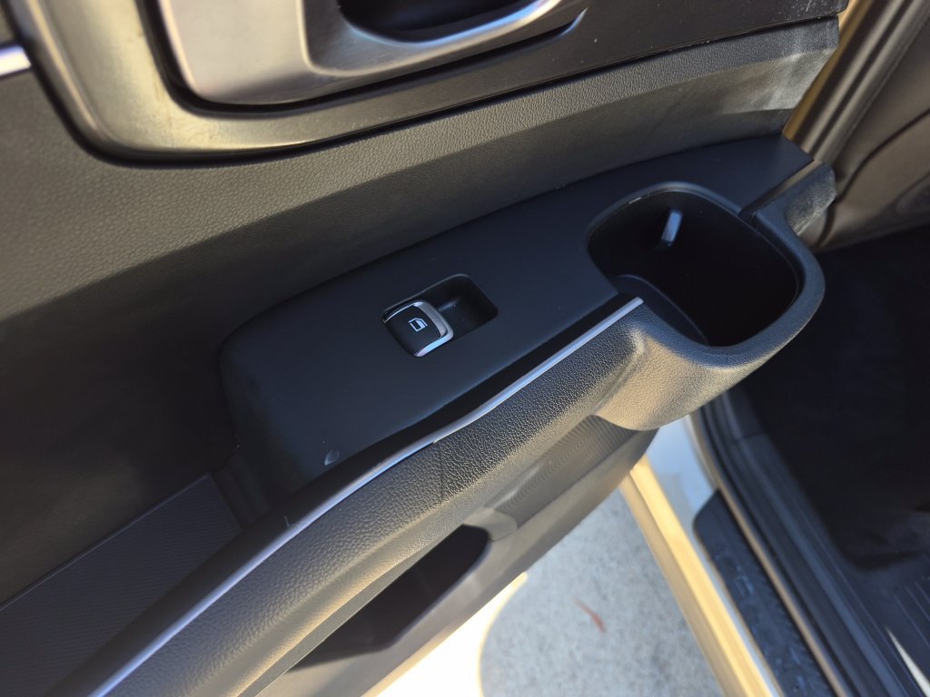 Used 2021 Kia Sorento S AWD/4WD image 15