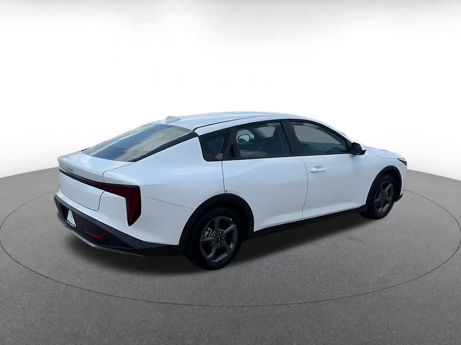 Used 2026 Kia K4 FWD image 14