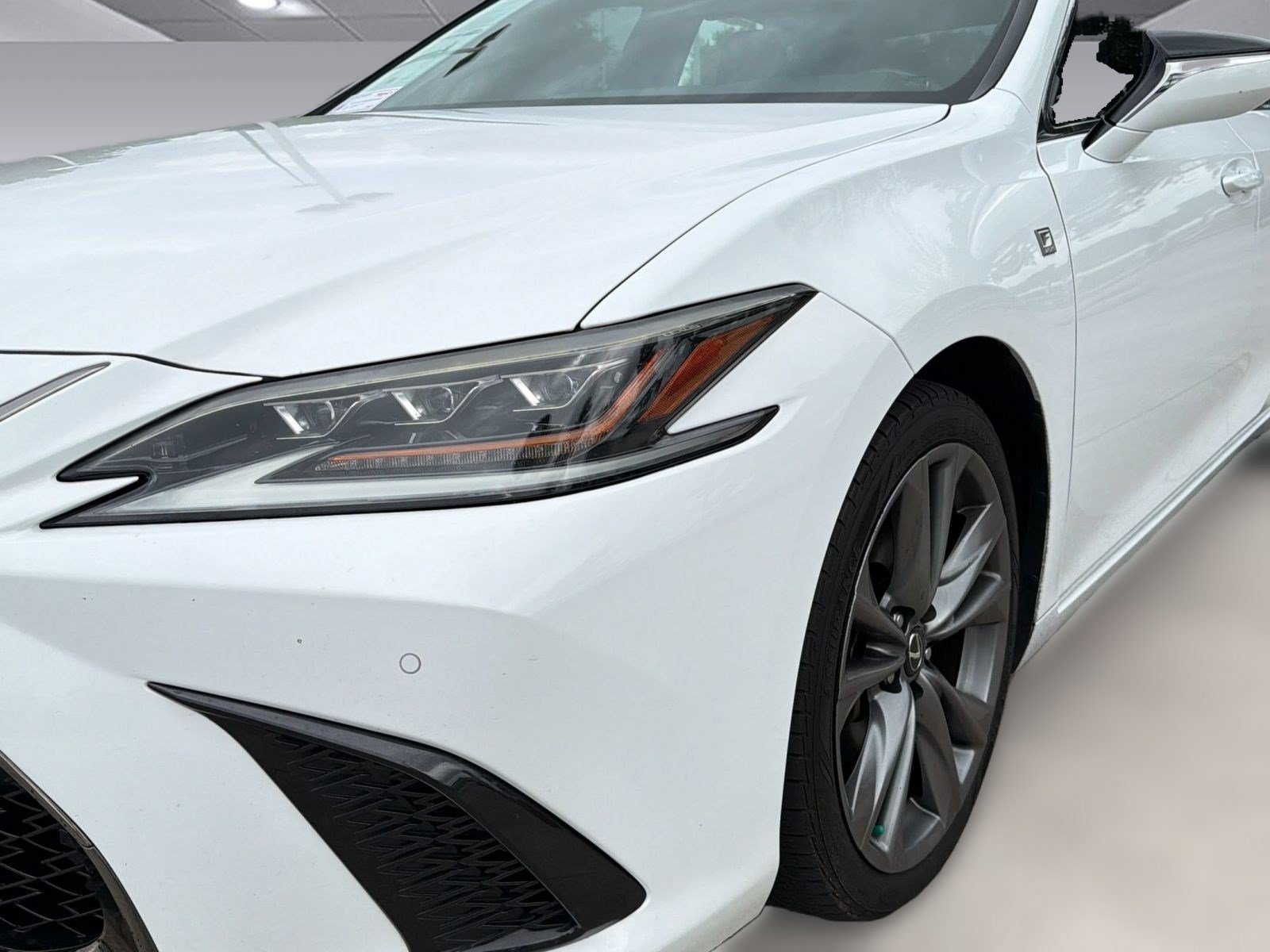 Used 2019 Lexus ES 350 F Sport w/ Accessory Package 2 FWD image 11