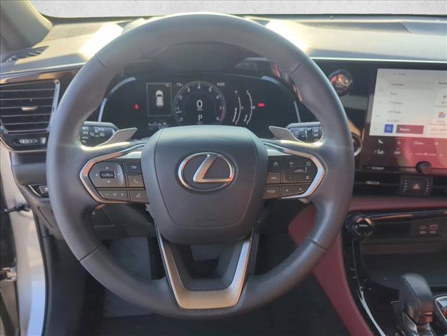 Used 2024 Lexus NX 250 NX 250 w/ Towing Package (2000 Lbs) image 15