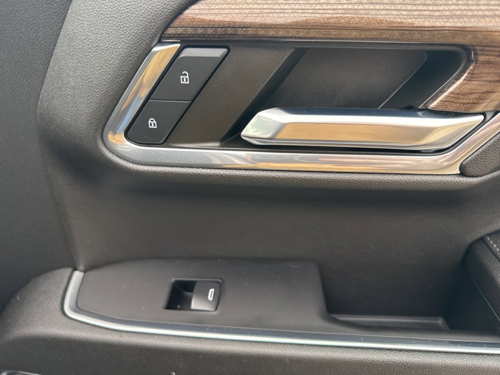 Used 2023 Chevrolet Silverado 1500 LT image 28