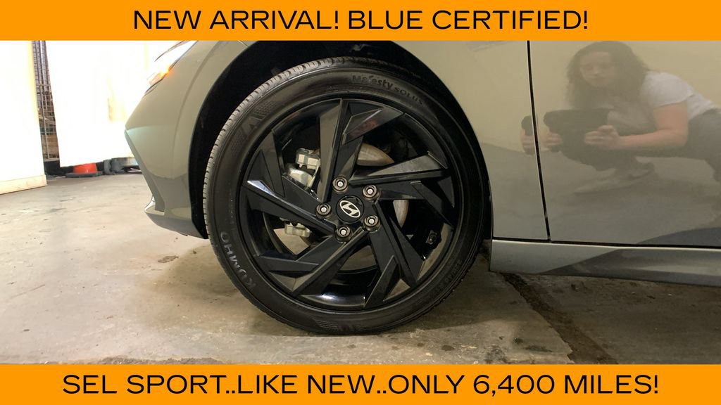 Used 2026 Hyundai Elantra Sport FWD image 35