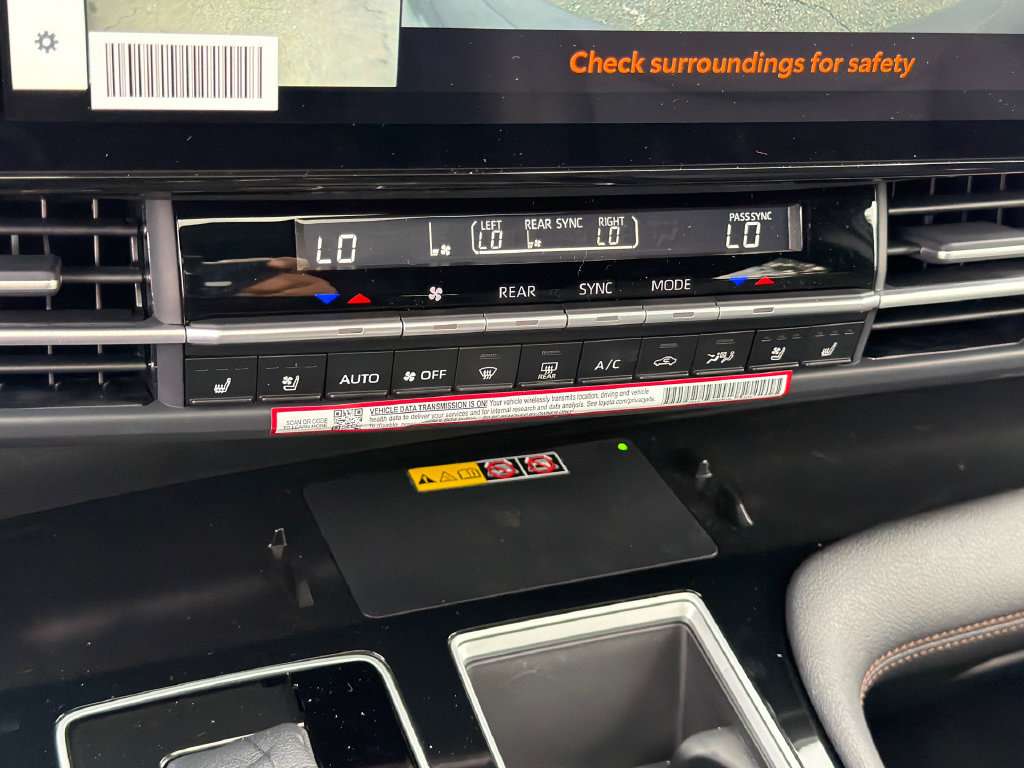 New 2026 Toyota Sienna Platinum AWD/4WD image 29