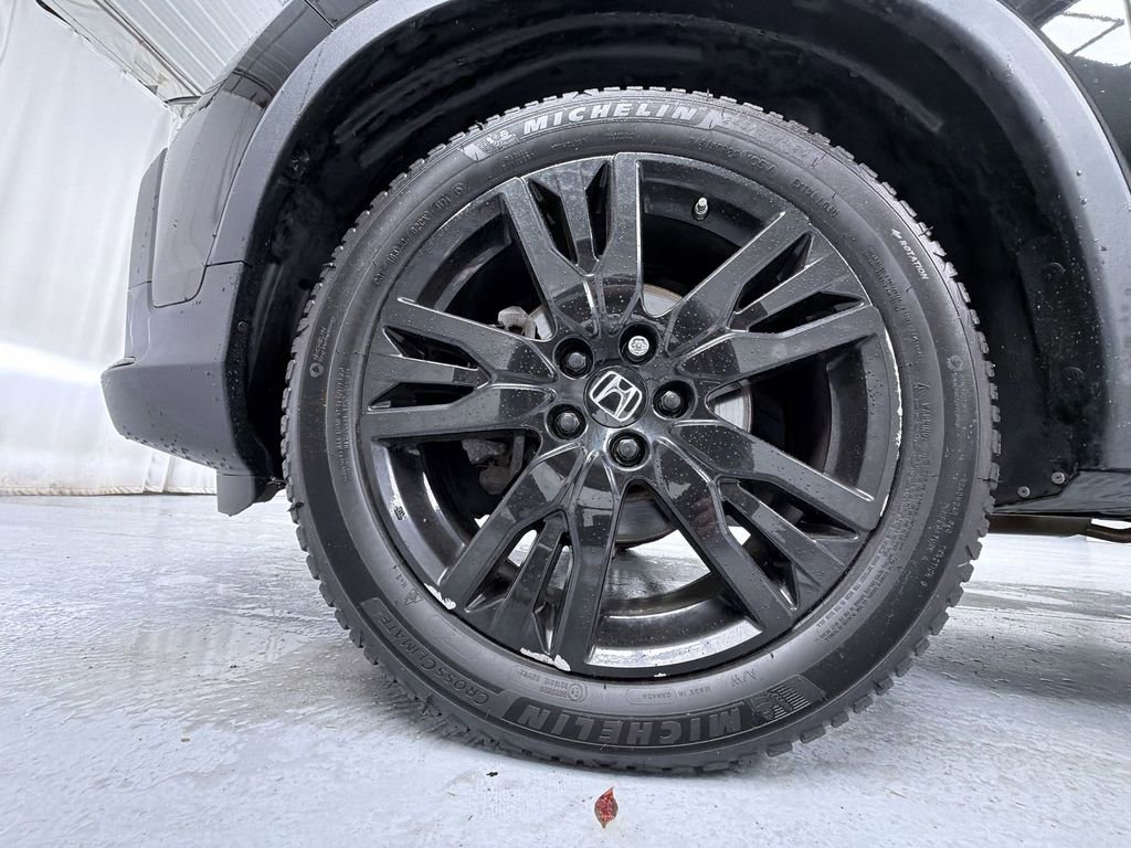 Used 2021 Honda Pilot Black Edition image 13