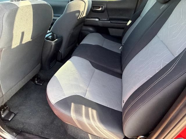 Used 2021 Toyota Tacoma TRD Sport RWD image 32
