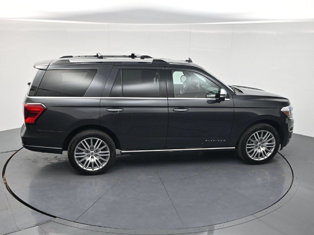 Used 2024 Ford Expedition Platinum AWD/4WD image 42