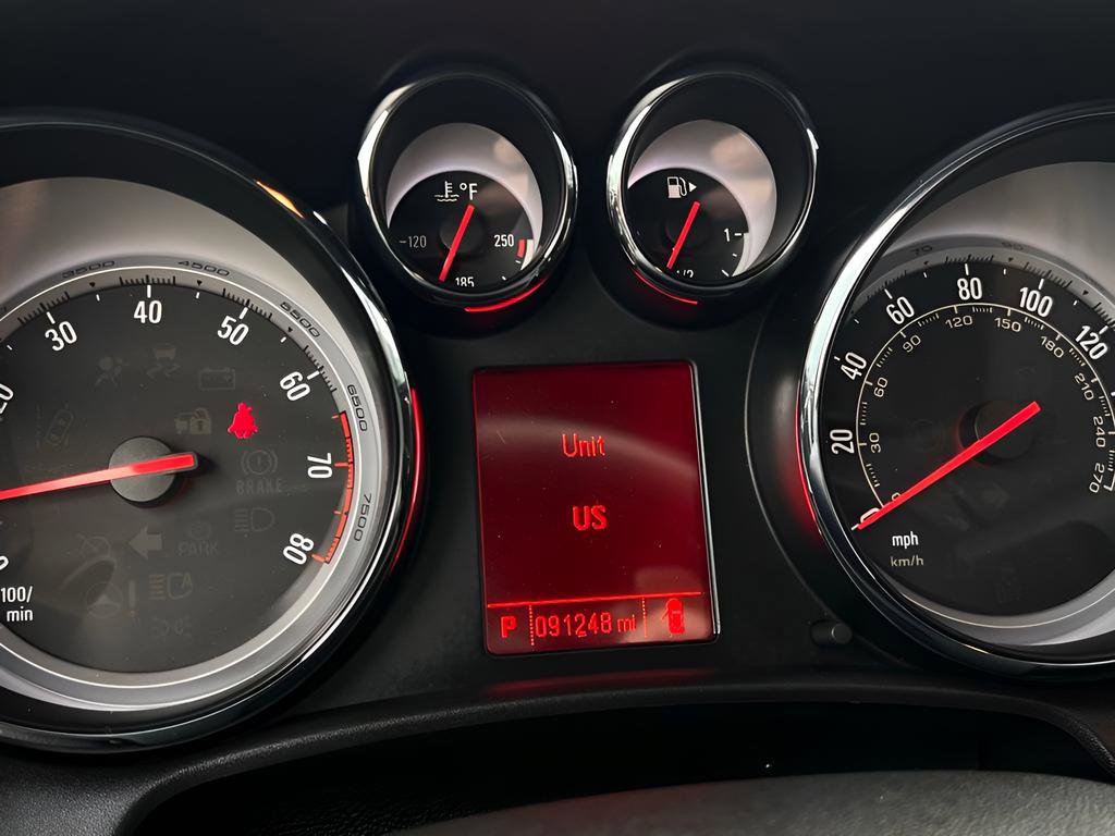 Used 2018 Buick Cascada Sport Touring w/ Dark Effects Package image 31