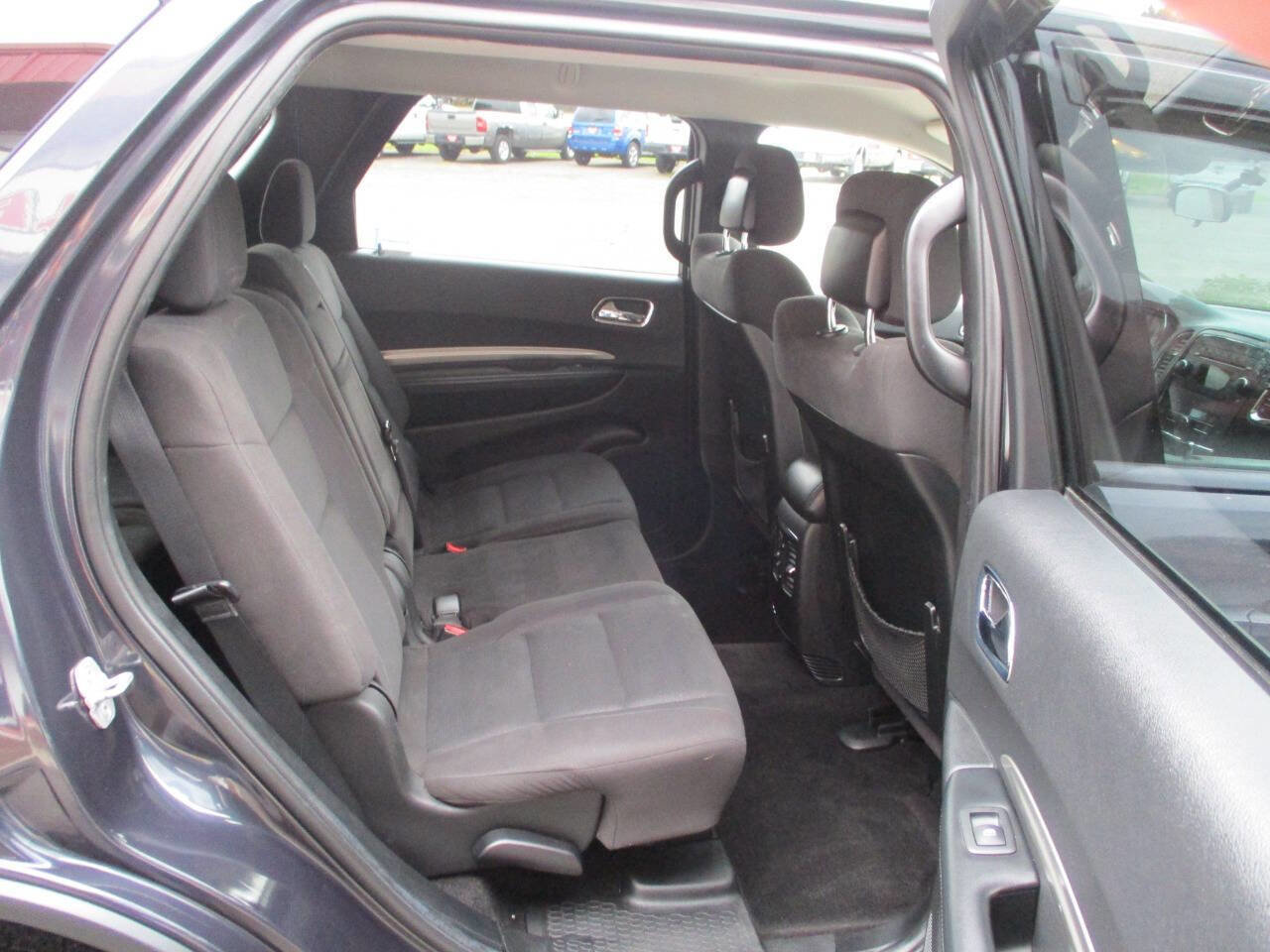 Used 2013 Dodge Durango SXT image 21