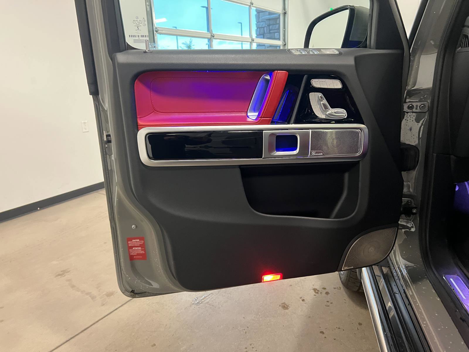 Used 2021 Mercedes-Benz G 63 AMG 4MATIC w/ Seat Comfort Package image 27