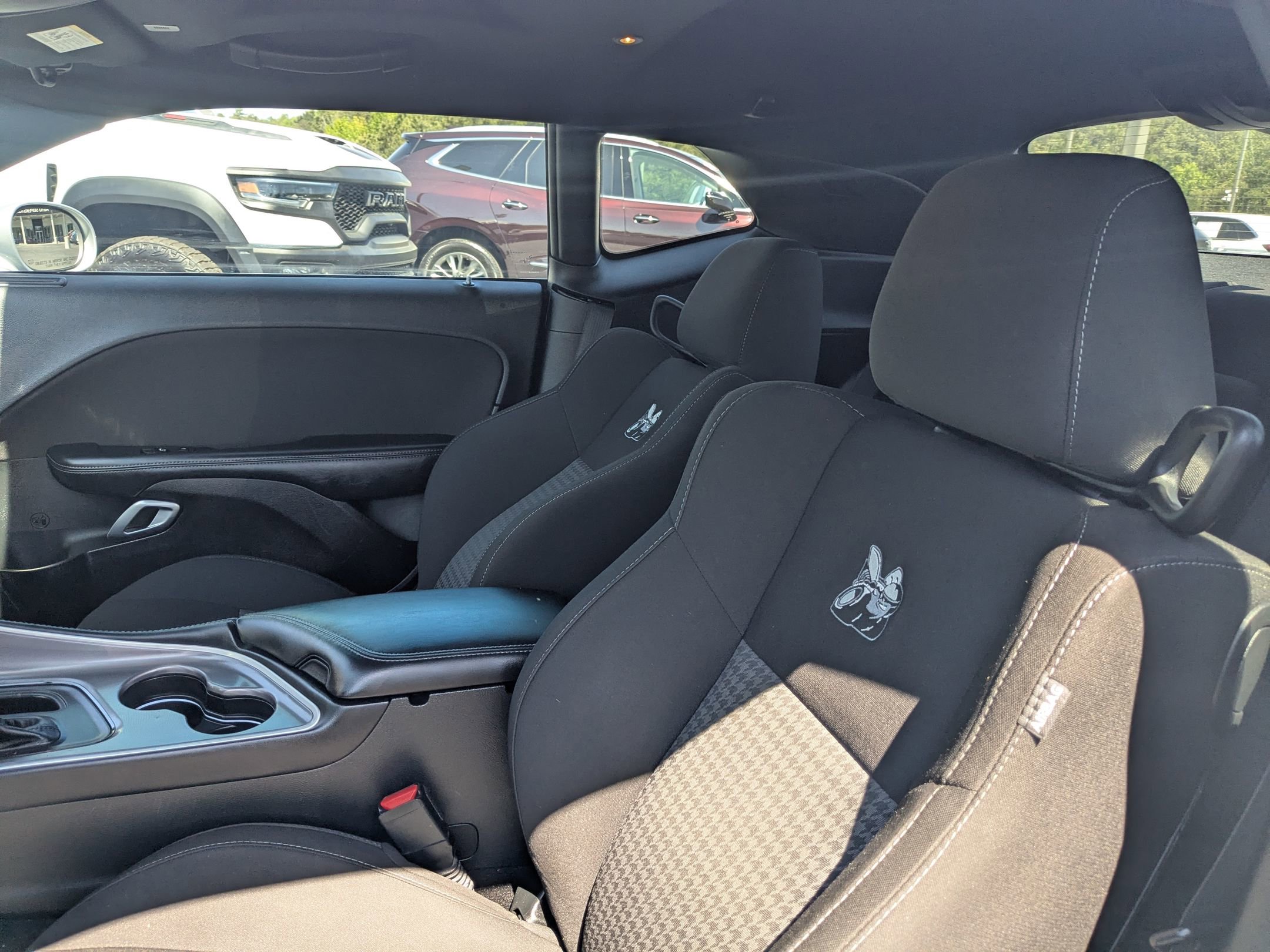 Used 2022 Dodge Challenger R/T Scat Pack RWD image 15
