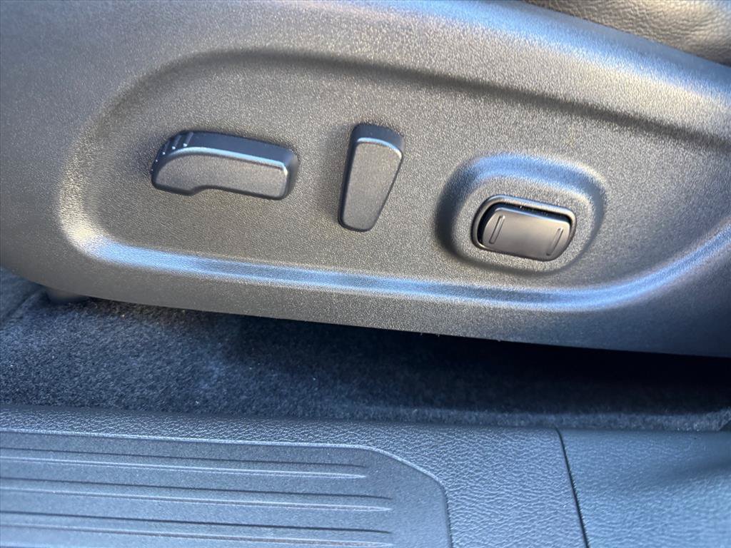 Certified 2024 Nissan Murano SL FWD image 16