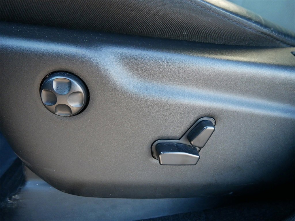 Used 2024 Dodge Durango GT image 20