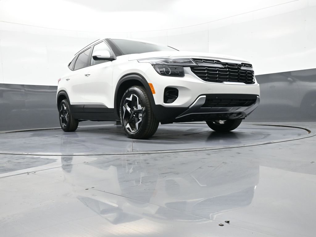 New 2025 Kia Seltos S image 27