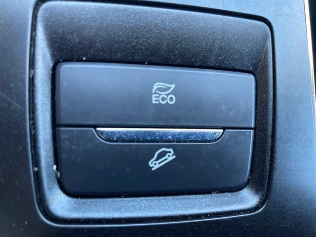Used 2018 Ford Fusion S FWD image 38