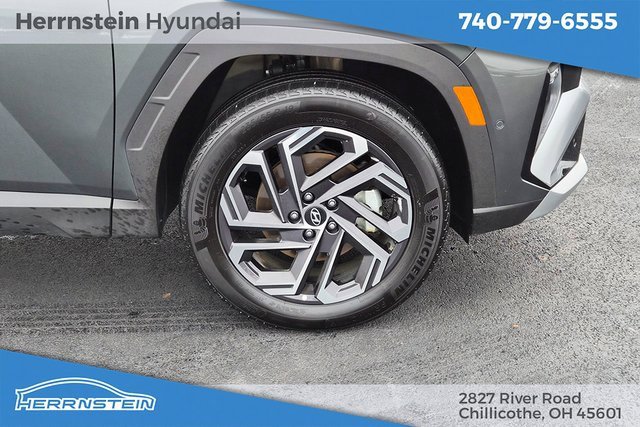 Certified 2025 Hyundai Tucson Limited image 30