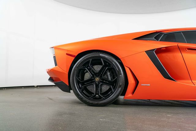 Used 2012 Lamborghini Aventador LP 700-4 AWD/4WD image 13