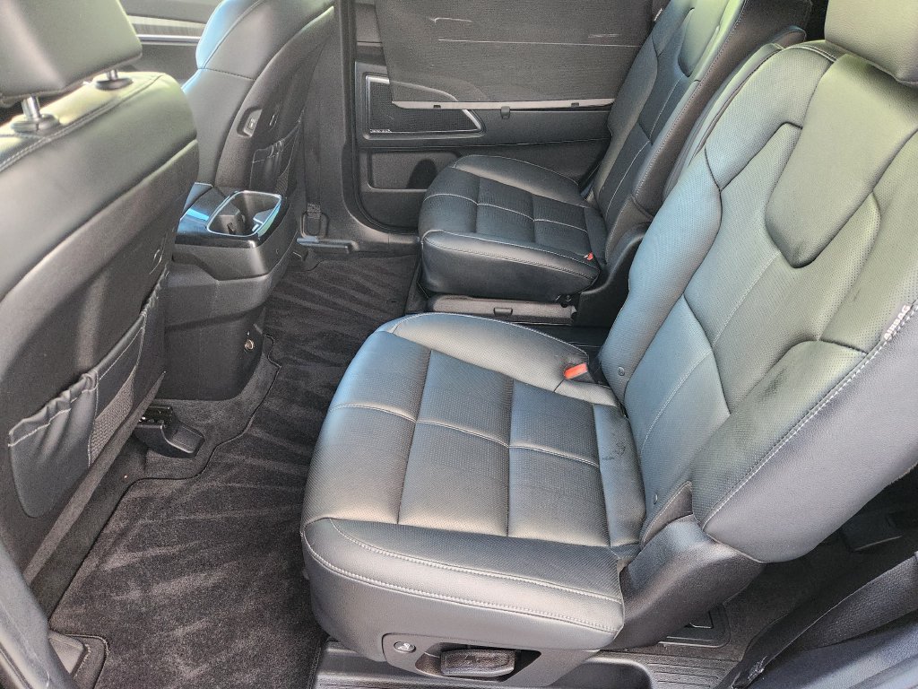 Used 2024 Kia Telluride SX FWD image 30