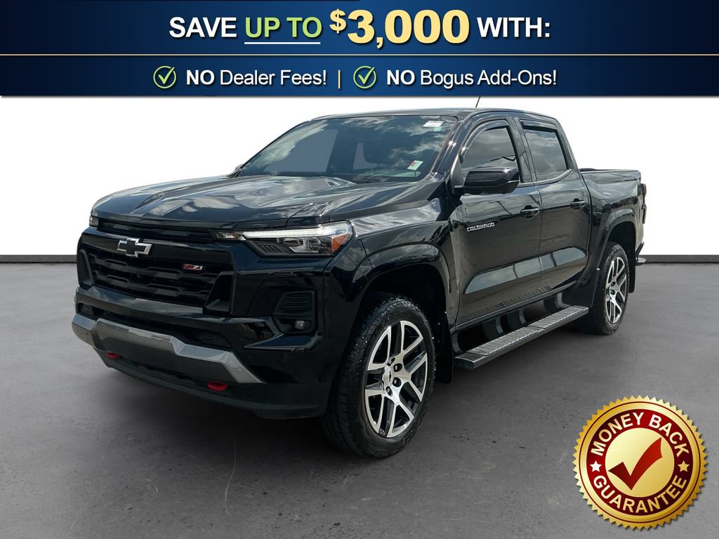 Used 2024 Chevrolet Colorado Z71 w/ Z71 Convenience Package 2