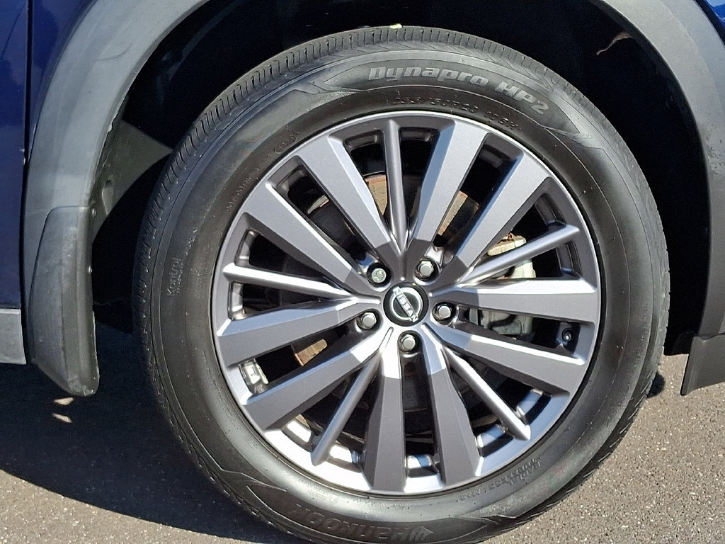 Certified 2024 Nissan Pathfinder SL w/ SL Premium Package AWD/4WD image 9