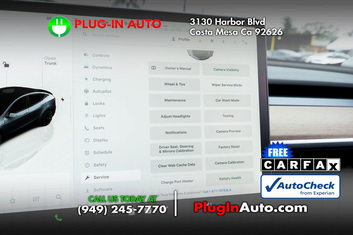 Used 2022 Tesla Model Y Long Range AWD/4WD image 30