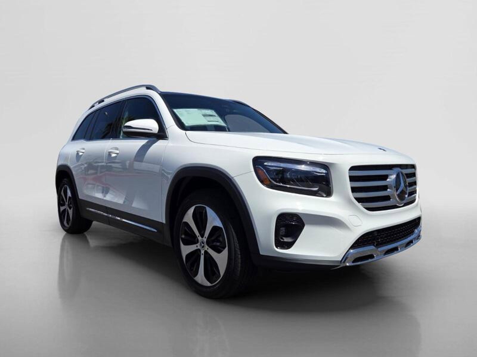 New 2026 Mercedes-Benz GLB 250 image 7