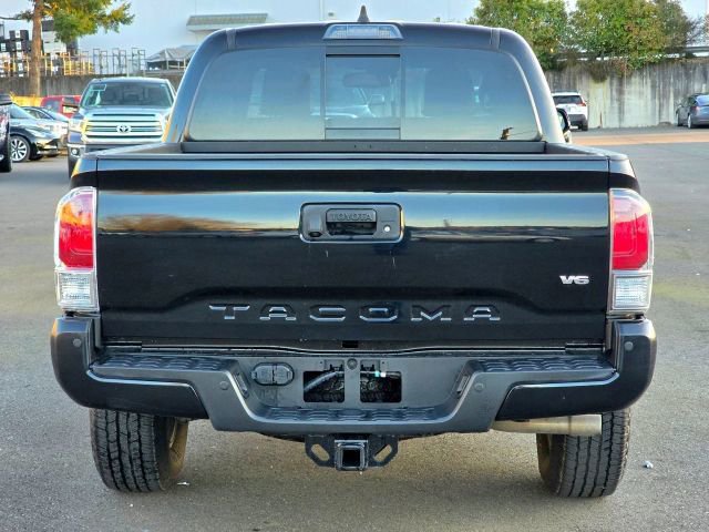 Used 2020 Toyota Tacoma TRD Off-Road w/ TRD Premium Off Road Package image 6