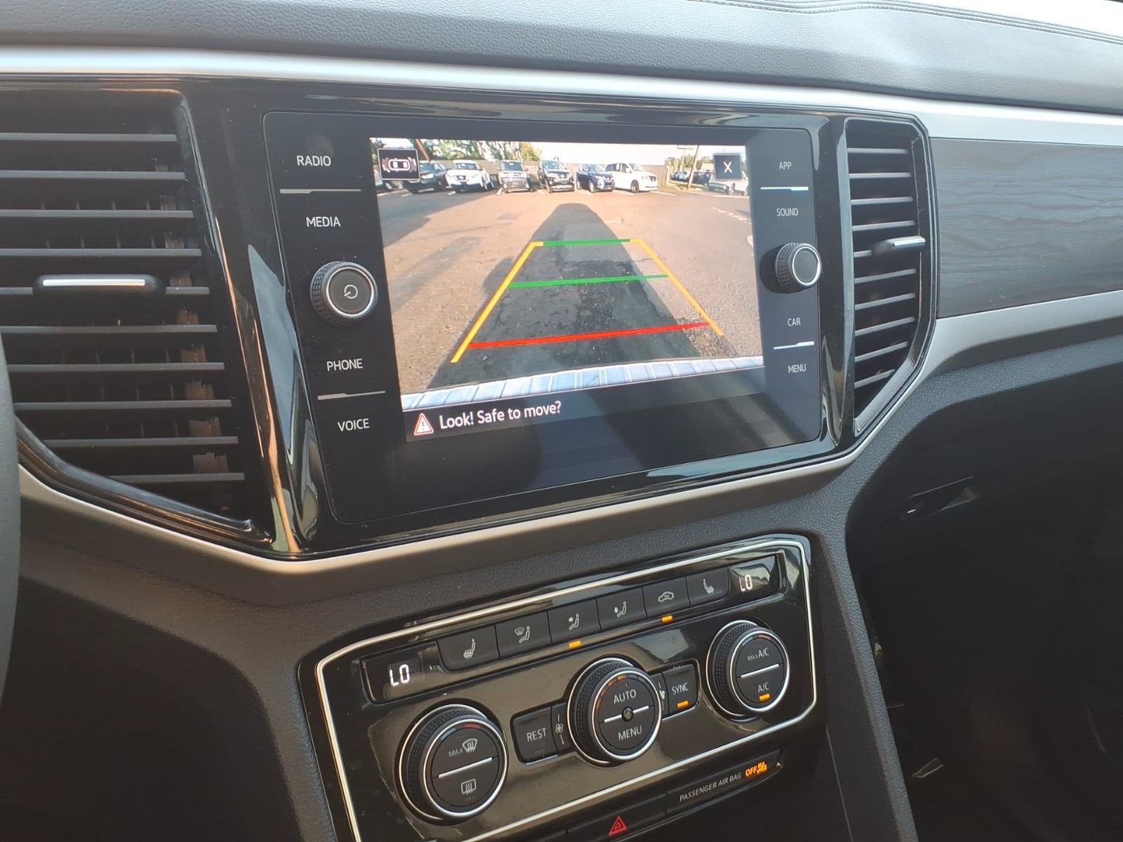 Used 2023 Volkswagen Atlas SE FWD image 18