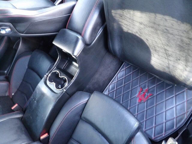 Used 2015 Maserati GranTurismo MC image 24