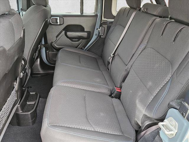 Used 2024 Jeep Wrangler Unlimited Rubicon 4xe w/ Technology Group AWD/4WD image 19