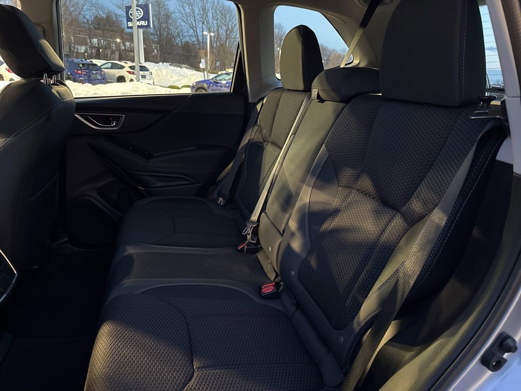 Used 2023 Subaru Forester Premium image 12