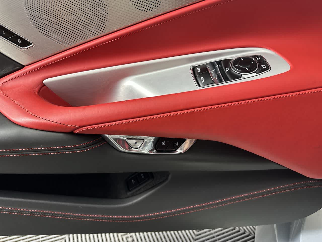 Used 2021 Chevrolet Corvette Stingray Premium Cpe w/ Z51 Performance Package RWD image 20