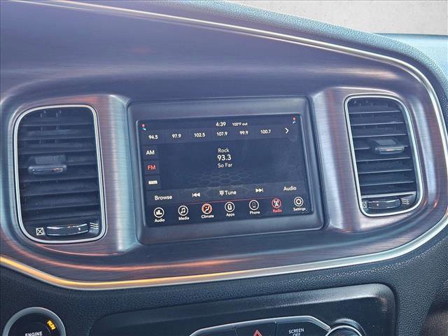 Used 2018 Dodge Charger SXT RWD image 16