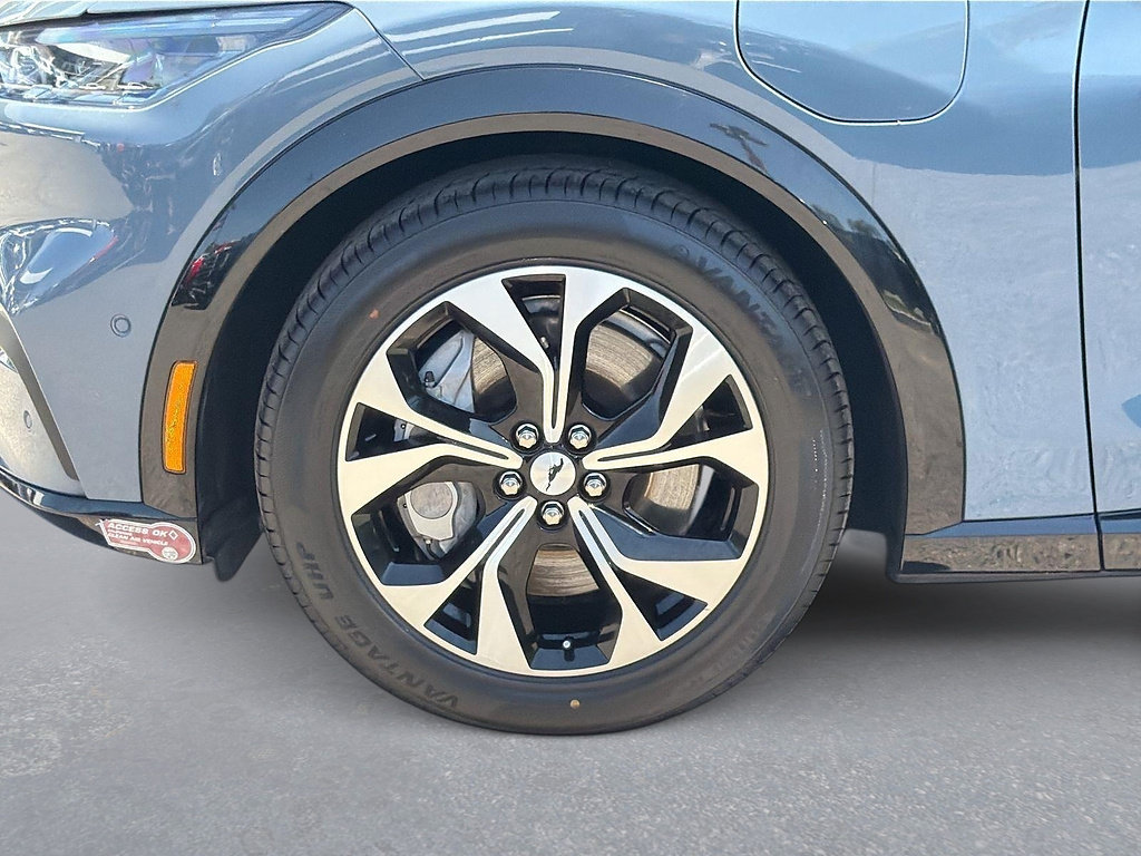Used 2023 Ford Mustang Mach-E Premium AWD/4WD image 33