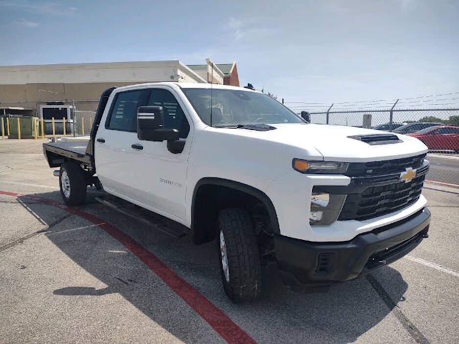 Used 2024 Chevrolet Silverado 2500 W/T w/ WT Fleet Convenience Package AWD/4WD image 5