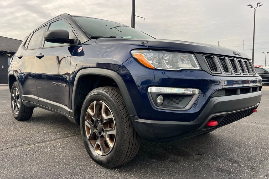 Used 2018 Jeep Compass Trailhawk AWD/4WD image 11