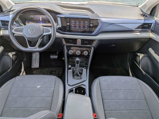 Certified 2023 Volkswagen Taos SE w/ Panoramic Sunroof Package FWD image 15