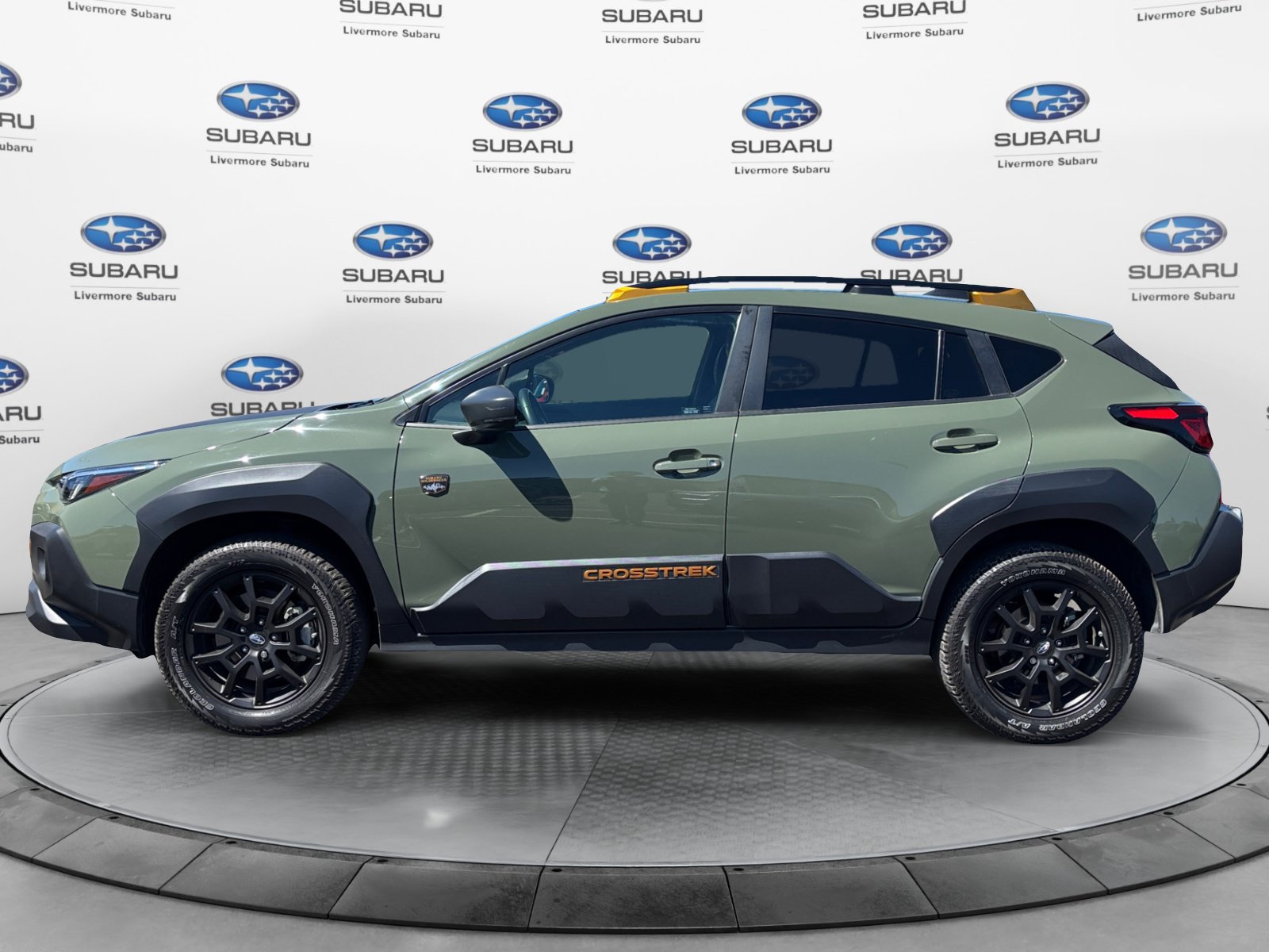 Used 2025 Subaru Crosstrek 2.5i Wilderness w/ Wilderness Package AWD/4WD image 3
