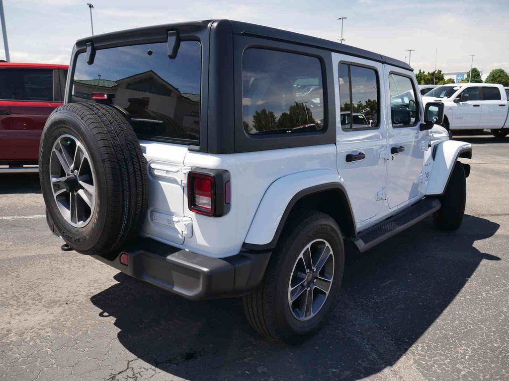 Used 2023 Jeep Wrangler Unlimited Sahara AWD/4WD image 24